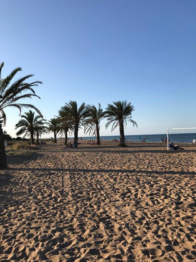 Estudios Ramón Llull Dénia Exterior foto